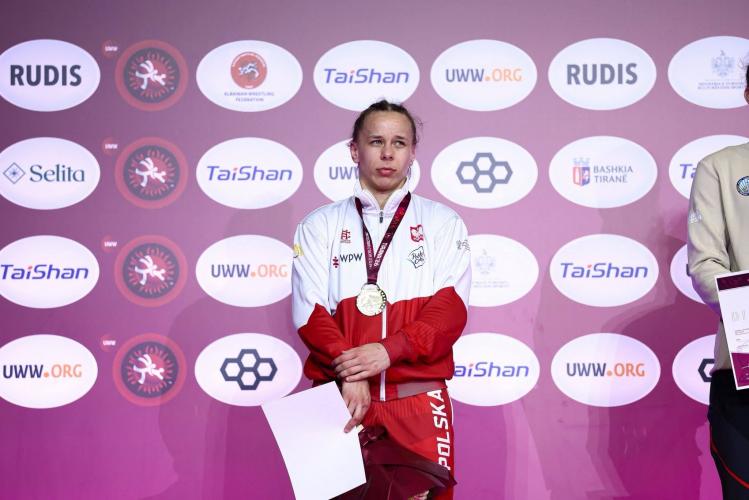 Srebro Wiktorii Chołuj i sukcesy zapaśników z powiatu białogardzkiego na Mistrzostwach Europy 