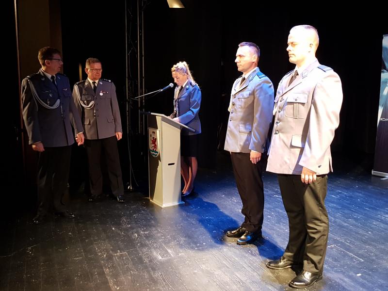 Święto Policji Białogard 2018 - awanse służbowe (fotorelacja) 