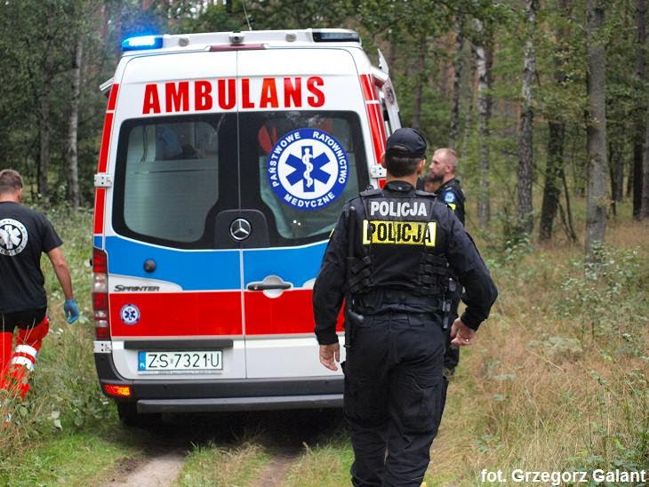 Potrącił nastolatkę, zaciągnął w krzaki i uciekł.