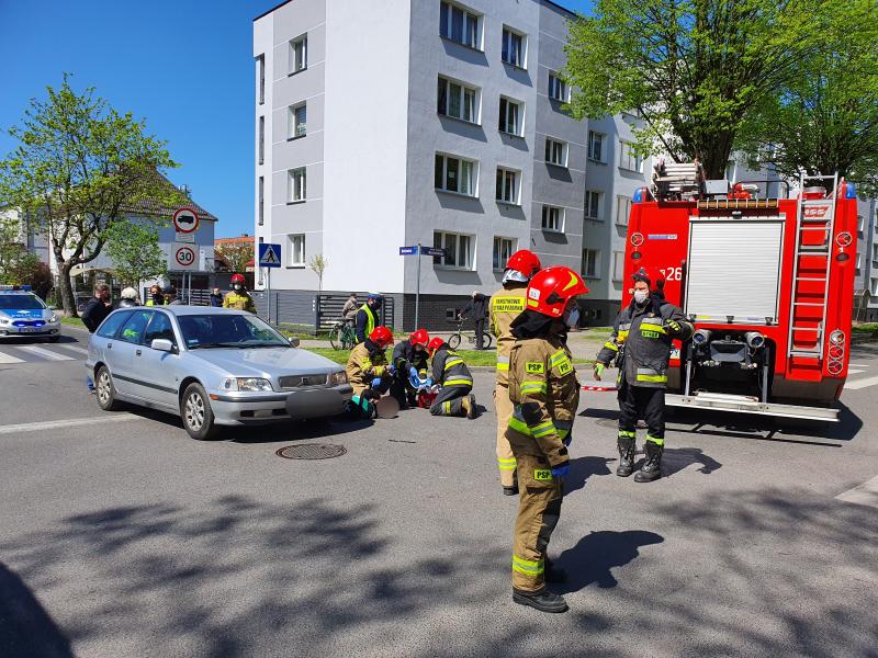 Potrącenie rowerzysty w Białogardzie - 83 latek trafił do szpitala. 