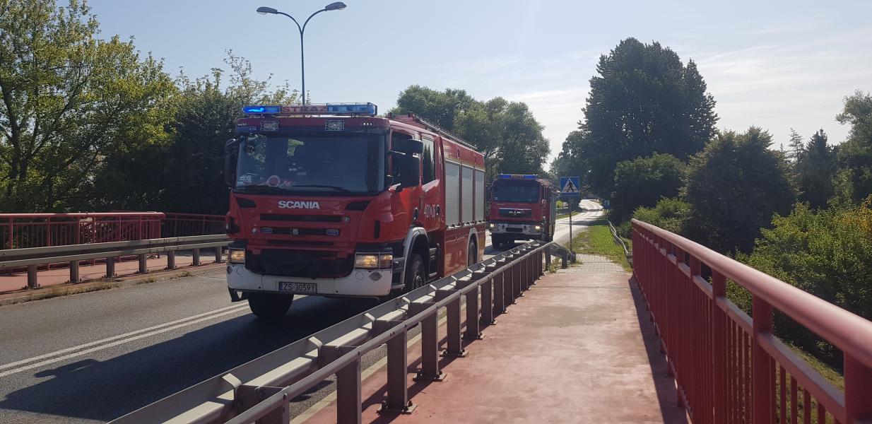 Wypadek drogowy na wiadukcie - jedna osoba ranna! 
