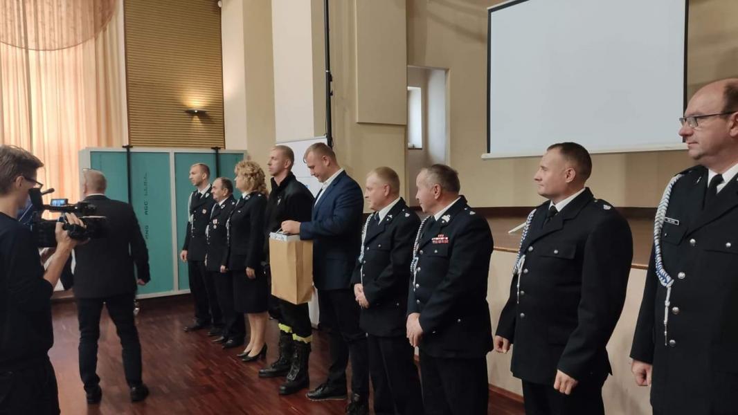 Tablety dla wszystkich jednostek OSP powiatu białogardzkiego - rusza system Czadzik.pl 