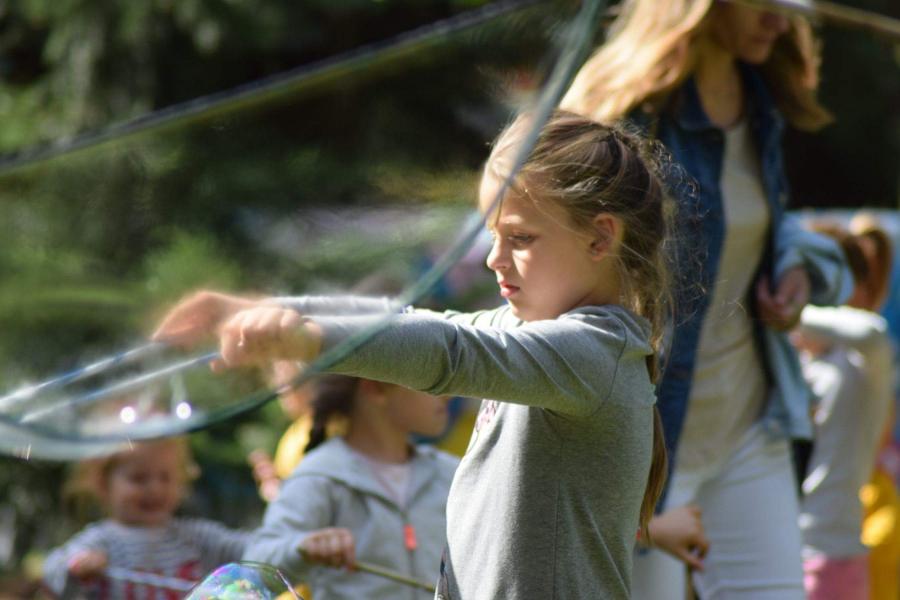 Zaczarowany świat mydlanych baniek - Bubble Day w Białogardzie. 