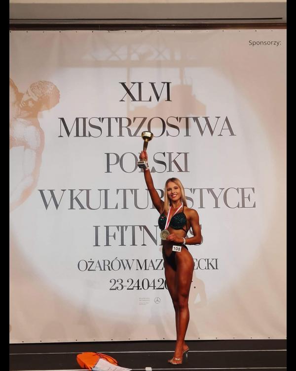 Aleksandra Kubińska Absolutną Mistrzynią Polski w Fitness Akrobatycznym