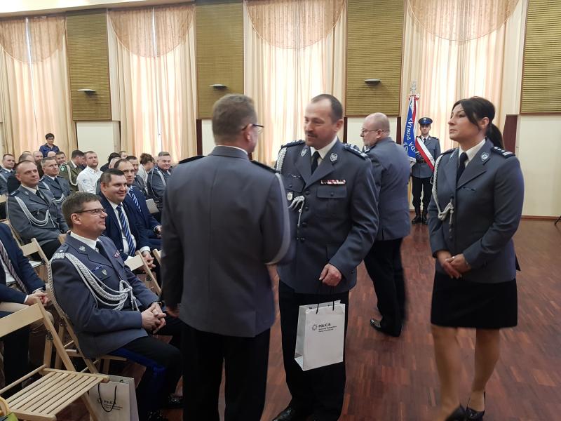 Odprawa Służbowa  i pożegnanie Komendanta Powiatowego Policji w Białogardzie - obszerna fotorelacja.