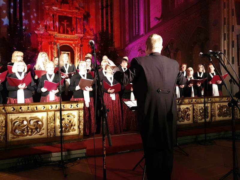 Charytatywny koncert bożonarodzeniowy  w Białogardzie. FOTORELACJA  