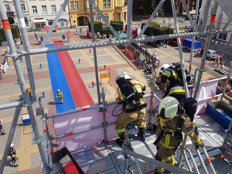 Strażackie zmagania na Placu Wolności w Białogardzie. Wyniki! Mega porcja zdjęć! 