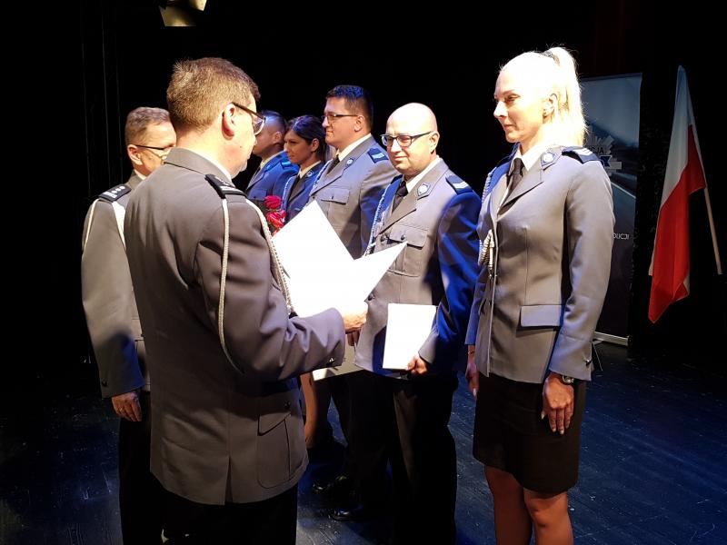 Święto Policji Białogard 2018 - awanse służbowe (fotorelacja) 