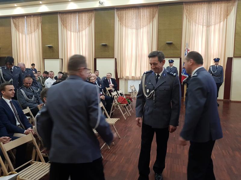 Odprawa Służbowa  i pożegnanie Komendanta Powiatowego Policji w Białogardzie - obszerna fotorelacja.