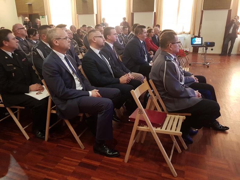 Odprawa Służbowa  i pożegnanie Komendanta Powiatowego Policji w Białogardzie - obszerna fotorelacja.