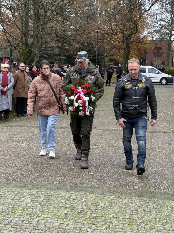Wspólne świętowanie 107. rocznicy odzyskania niepodległości w Białogardzie