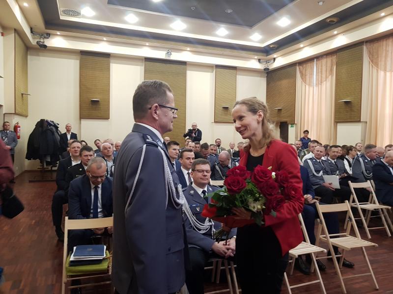 Odprawa Służbowa  i pożegnanie Komendanta Powiatowego Policji w Białogardzie - obszerna fotorelacja.