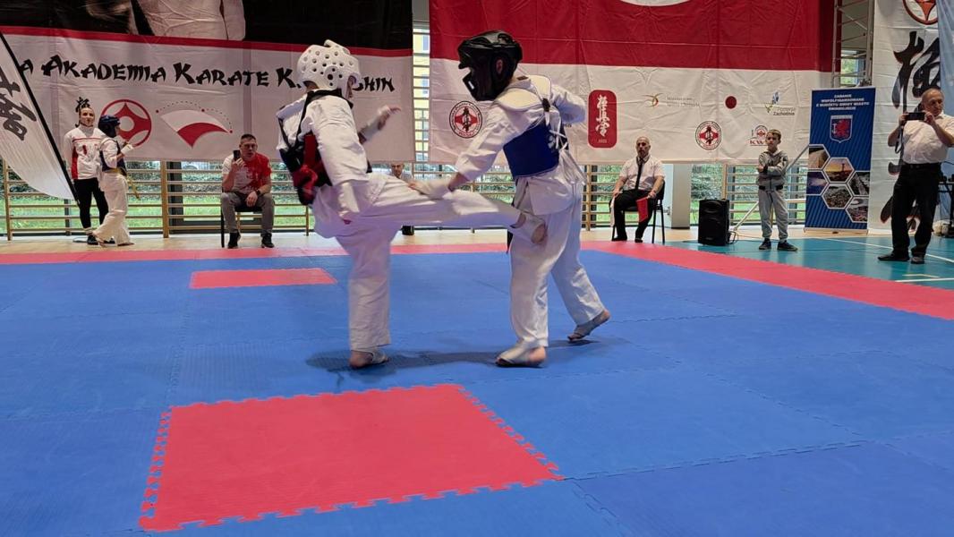 Medale dla białogardzkich karateków na Pucharze Karate Kyokushin w Świnoujściu 