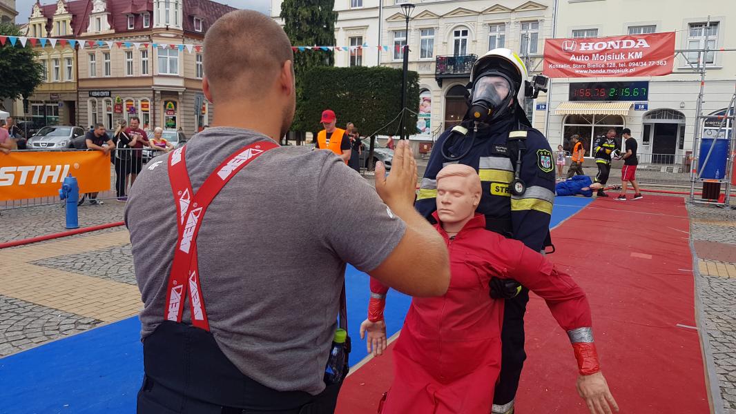 Strażackie zmagania na Placu Wolności w Białogardzie. Wyniki! Mega porcja zdjęć! 