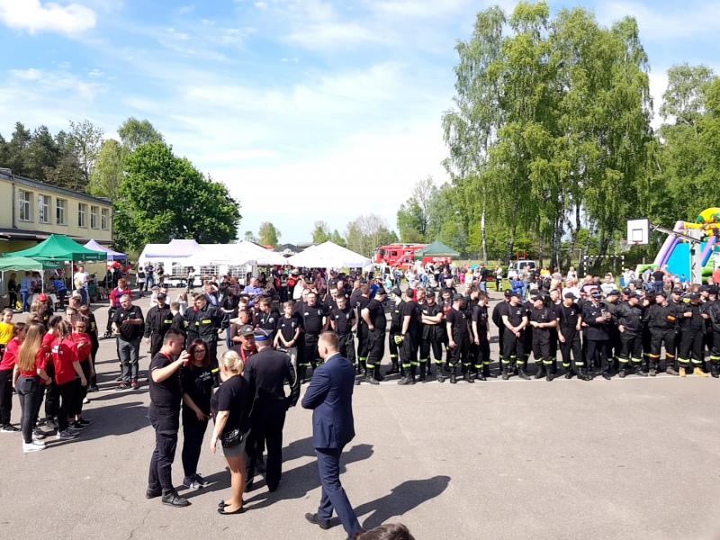 Zawody sportowo  - pożarnicze zakończył strażacki piknik.