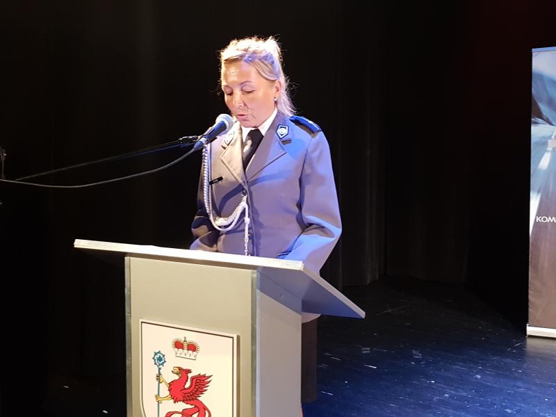 Święto Policji Białogard 2018 - awanse służbowe (fotorelacja) 