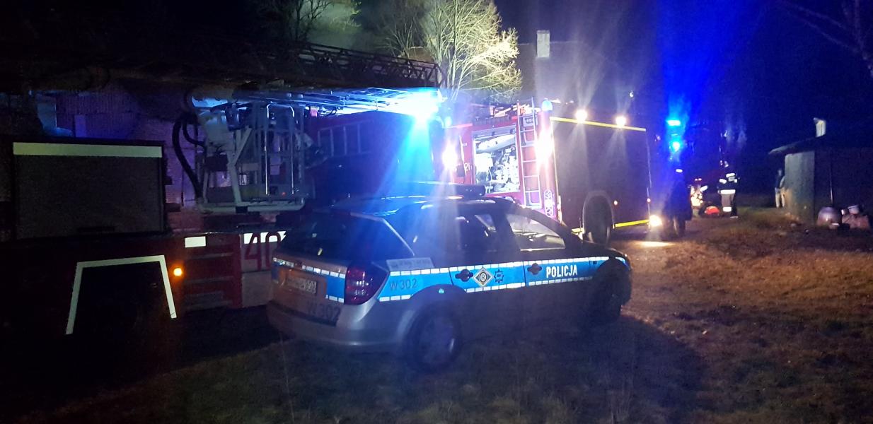 Pożar domu w Kowańczu pod Karlinem - jedna osoba poszkodowana! 