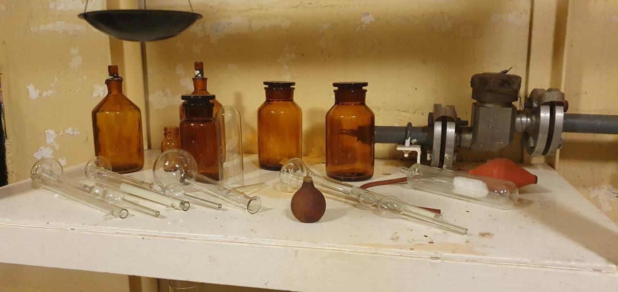 MUZEUM ZIMNEJ WOJNY PODBORSKO 3001 - Zwiedzanie z przewodnikiem przyciągnęło setki osób. 