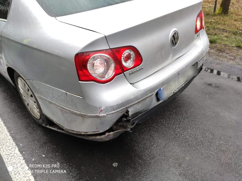 Zderzenie pojazdów pod Karlinem. Dwie osoby ranne. 