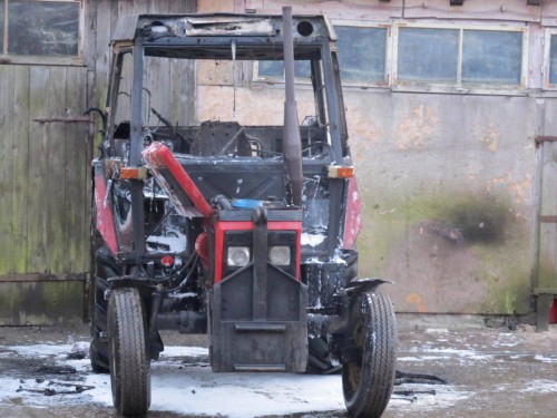 Pożar ciągnika w Redlinie 