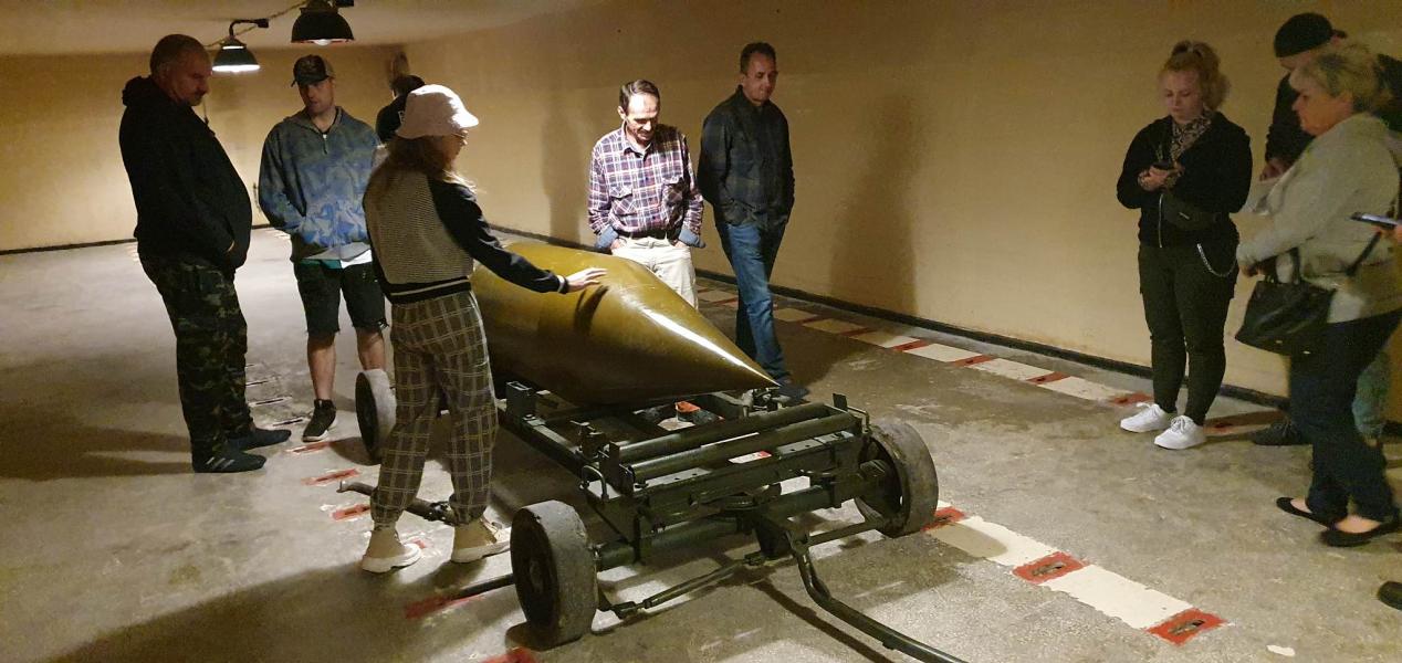 MUZEUM ZIMNEJ WOJNY PODBORSKO 3001 - Zwiedzanie z przewodnikiem przyciągnęło setki osób. 