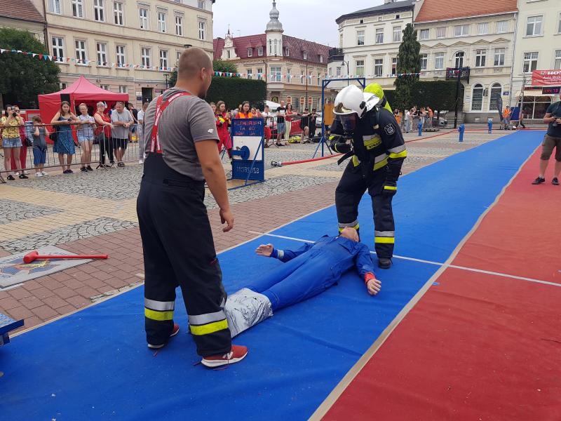 Strażackie zmagania na Placu Wolności w Białogardzie. Wyniki! Mega porcja zdjęć! 