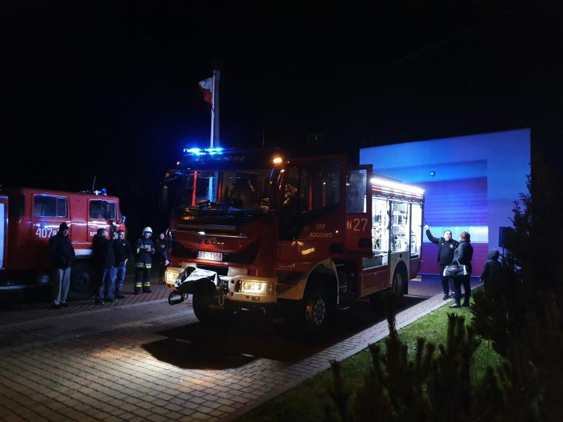 Powitanie nowego wozu ratowniczo gaśniczego w OSP Rogowo 