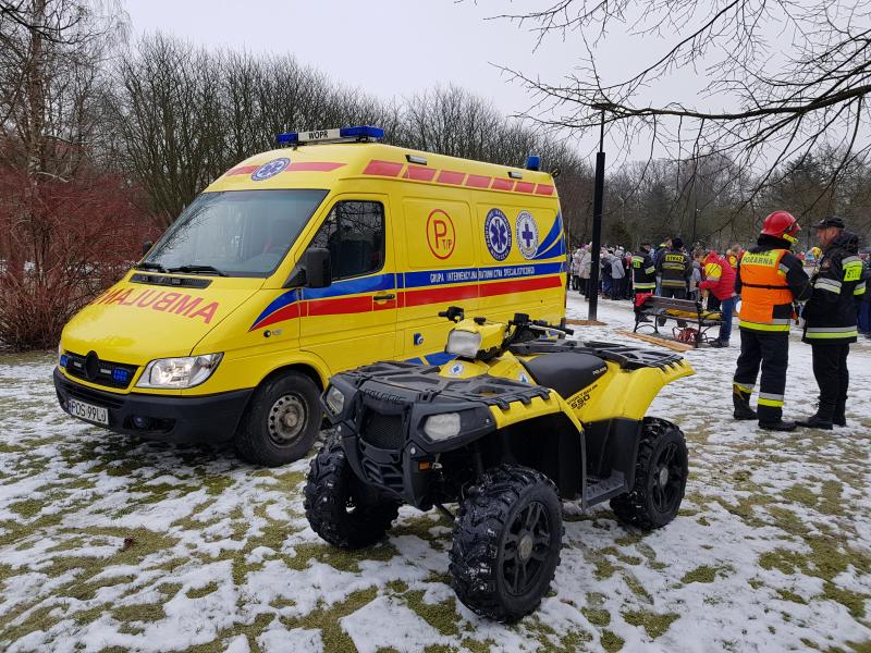Wspólna akcja Policji, Straży Pożarnej oraz WOPR powiatu białogardzkiego. 