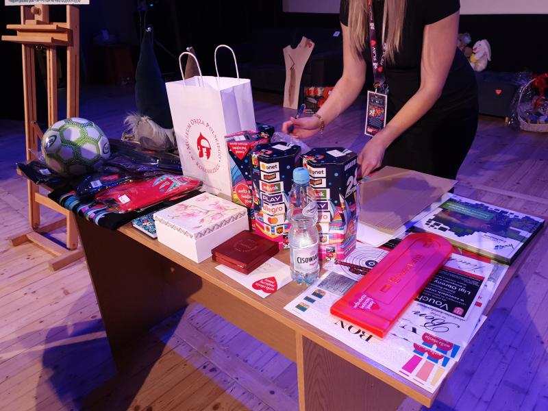 28. Finał WOŚP w Tychowie - zlicytowano złote serduszko.  Padł rekord zbiórki! ZDJĘCIA 