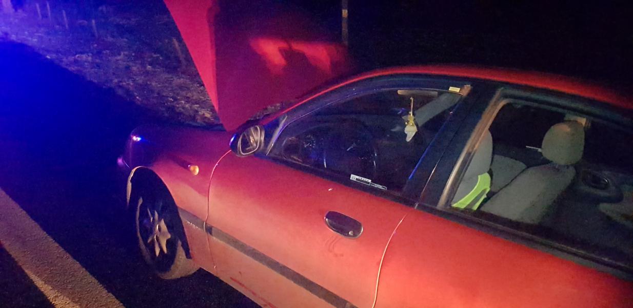 Kierowca Daewoo Lanosa wydmuchał ponad 3 promile. O krok od tragedii! 