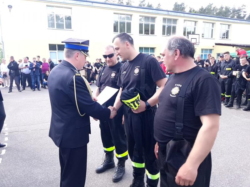 Zawody sportowo  - pożarnicze zakończył strażacki piknik.