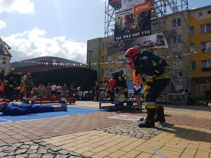 Strażackie zmagania na Placu Wolności w Białogardzie. Wyniki! Mega porcja zdjęć! 