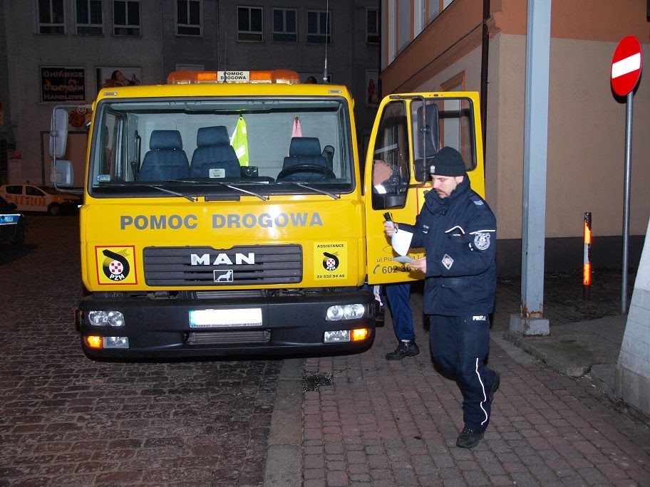 Pościg za pijanym policjantem 