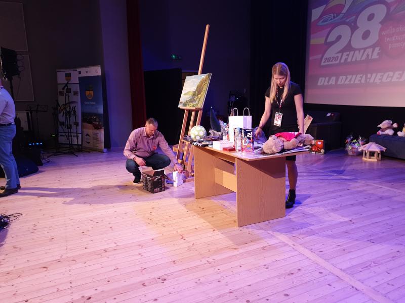 28. Finał WOŚP w Tychowie - zlicytowano złote serduszko.  Padł rekord zbiórki! ZDJĘCIA 