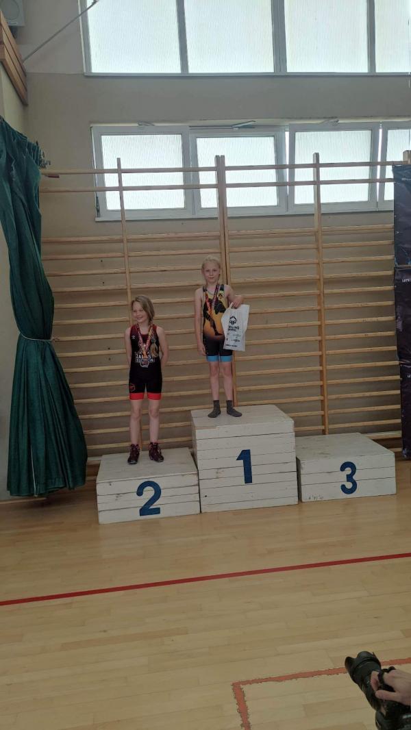 Białogardzcy Karatecy i Zapaśnicy z Medalami.