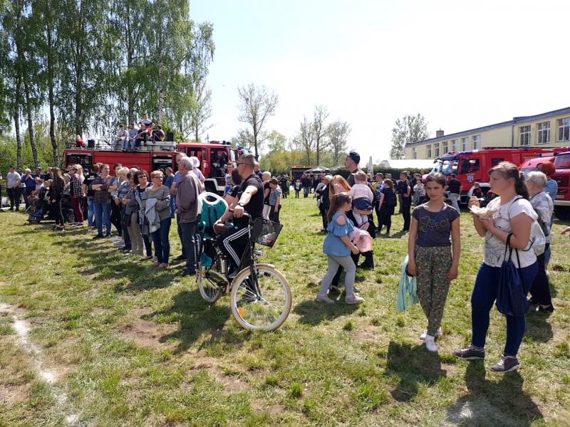 Zawody sportowo  - pożarnicze zakończył strażacki piknik.