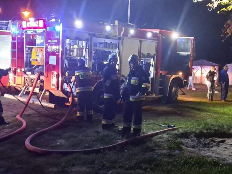 Pożar garaży w Karlinie