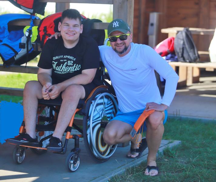 Płynęli, by pomóc Mauro – 12-godzinny maraton kajakowy na Parsęcie