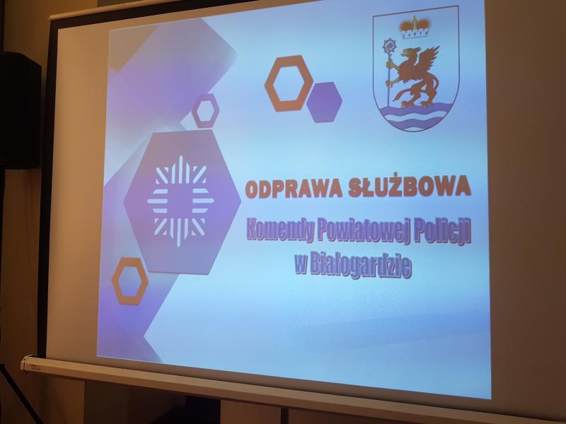 Odprawa Służbowa  i pożegnanie Komendanta Powiatowego Policji w Białogardzie - obszerna fotorelacja.