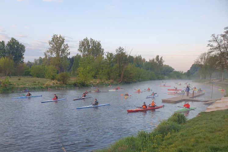 Sukces Piotra Rosady w ultramaratonie kajakowym.
