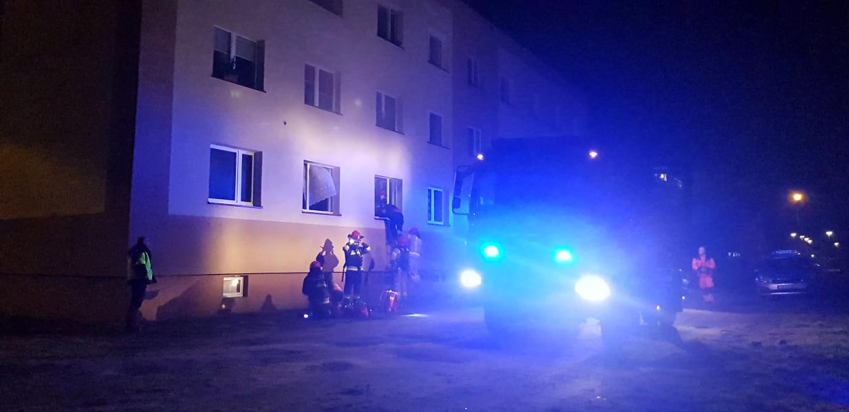 Tragiczny finał pożaru w bloku przy ul. Moniuszki w Białogardzie 
