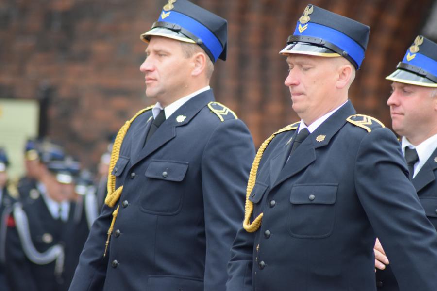 Powiatowe Obchody Dnia Strażaka w Białogardzie. Awanse i odznaczenia.
