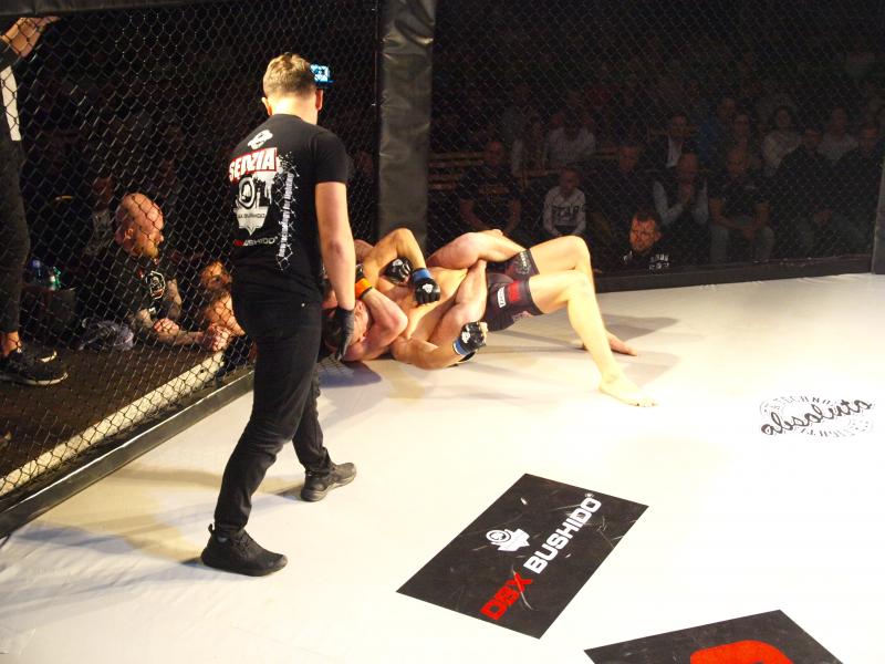 Gala Sportów Walki Runda 8 - obszerna fotorelacja !