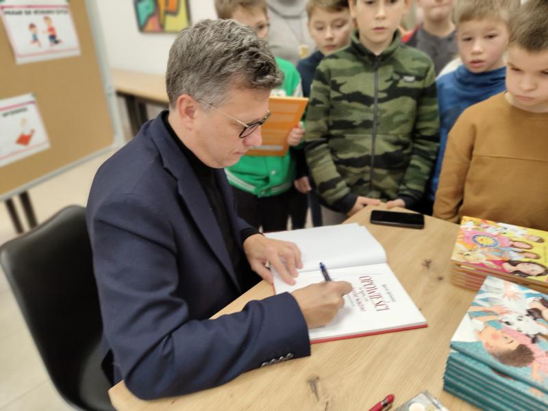 Spotkanie z Markiem Michalakiem w Filii Białogardzkiej Biblioteki Publicznej im. Karola Estreichera