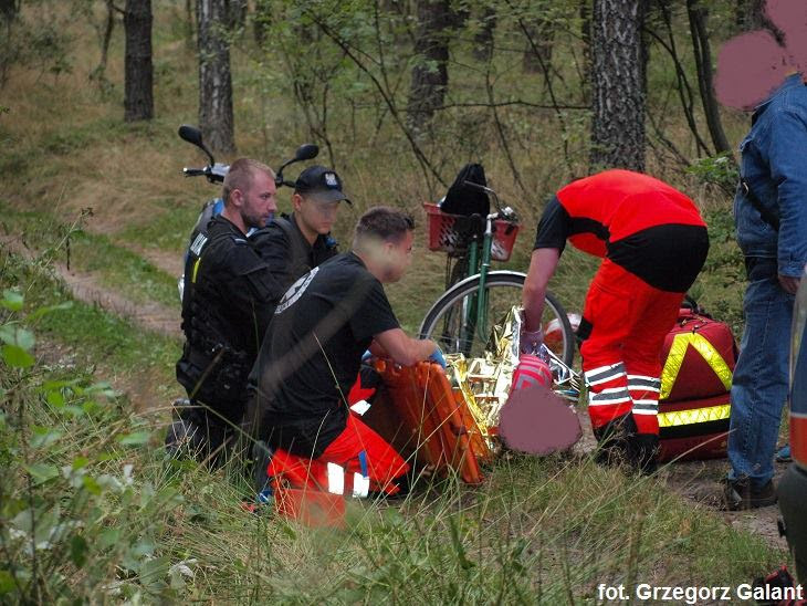 Potrącił nastolatkę, zaciągnął w krzaki i uciekł.