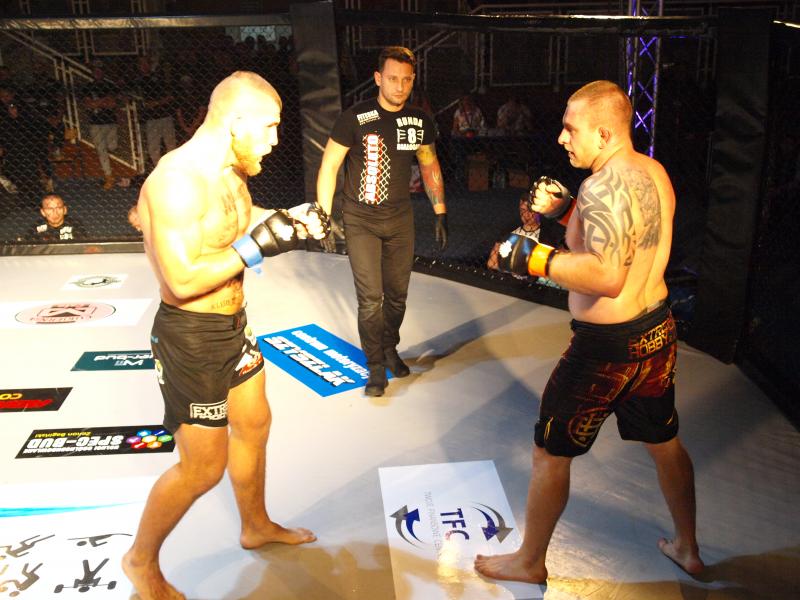 Gala Sportów Walki Runda 8 - obszerna fotorelacja !