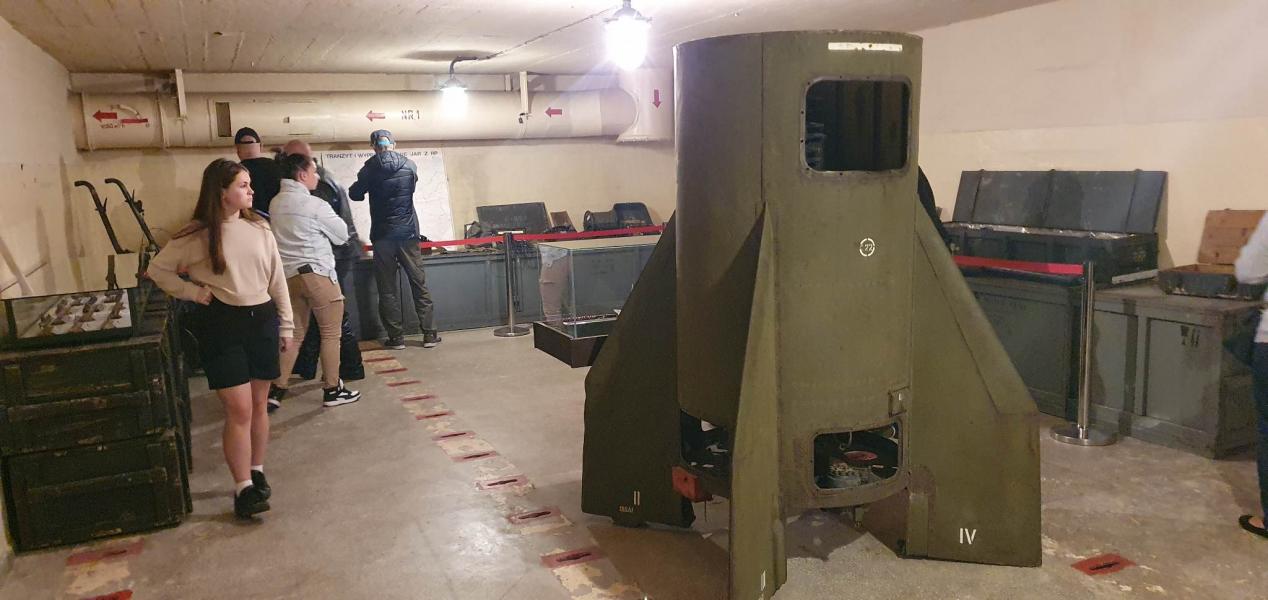 MUZEUM ZIMNEJ WOJNY PODBORSKO 3001 - Zwiedzanie z przewodnikiem przyciągnęło setki osób. 