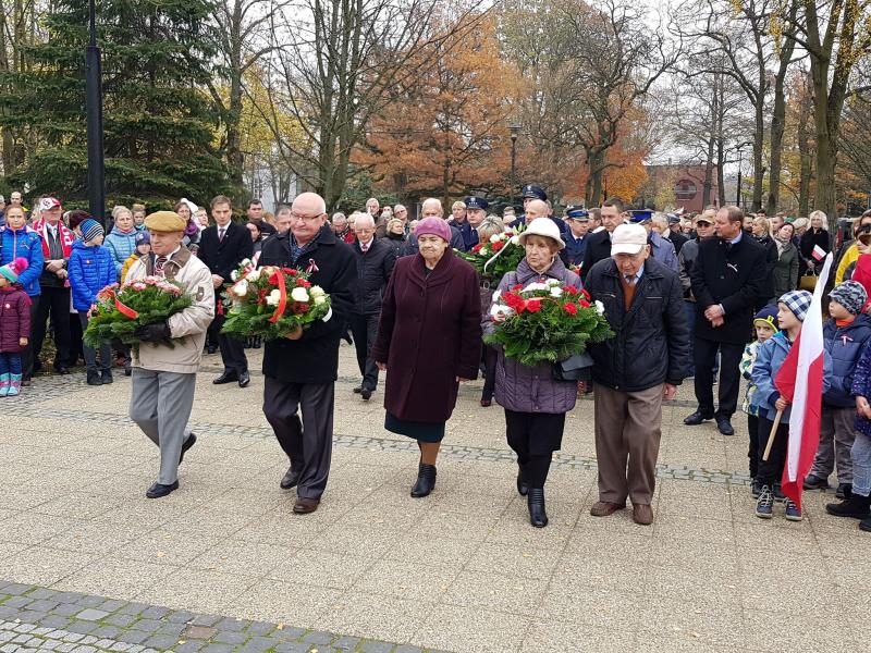 100 LAT NIEPODLEGŁOŚCI - OBCHODY W BIAŁOGARDZIE