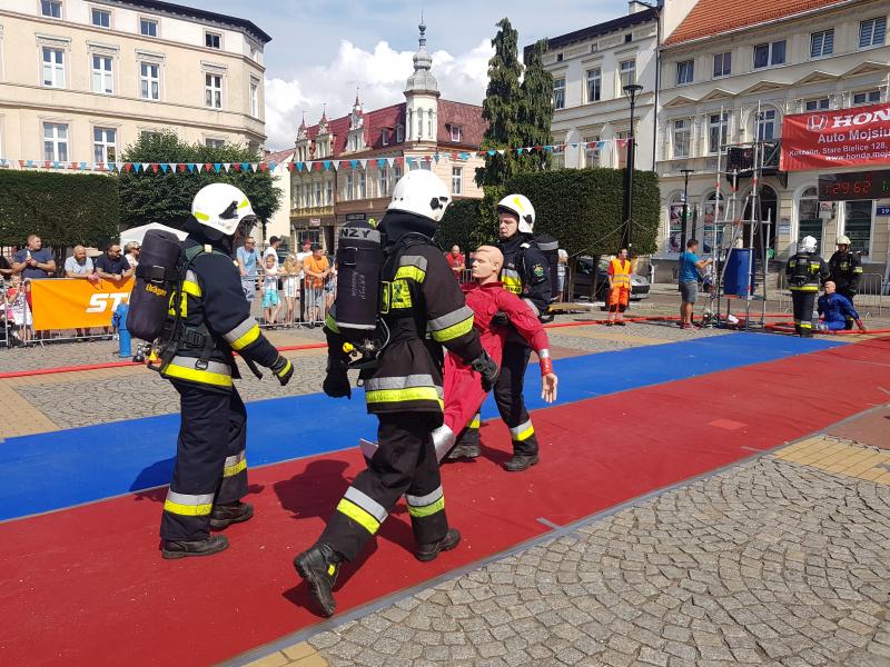 Strażackie zmagania na Placu Wolności w Białogardzie. Wyniki! Mega porcja zdjęć! 