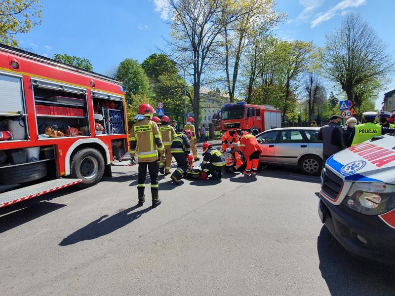 Potrącenie rowerzysty w Białogardzie - 83 latek trafił do szpitala. 